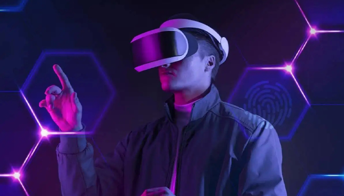 【AR/VR設備】複（fù）合年增長（zhǎng）率將達35％ 探討中下遊產（chǎn）業鏈新機遇