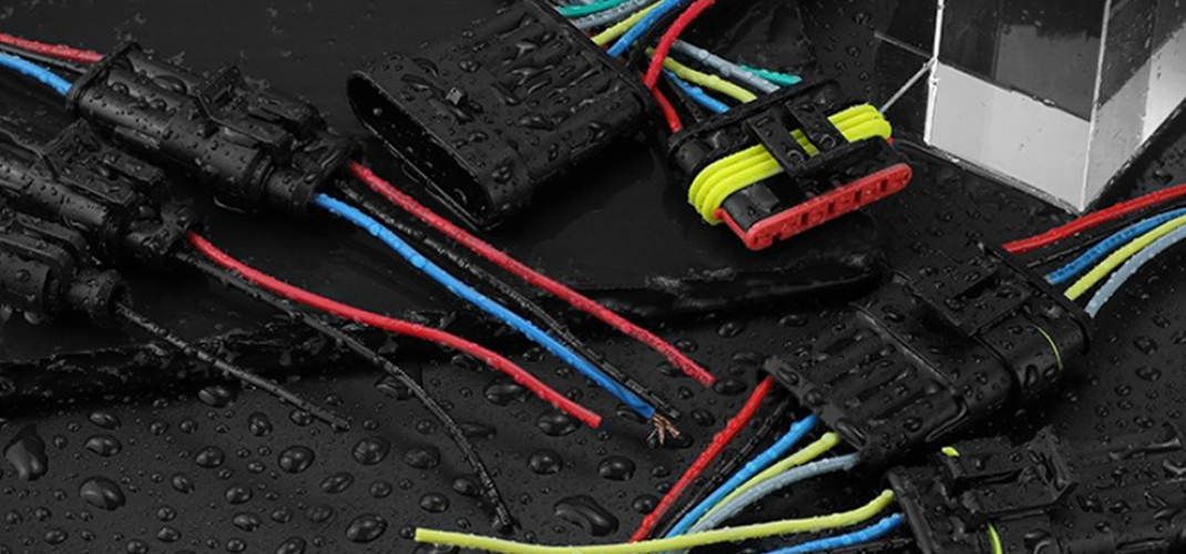 【汽車防水連接器密封(fēng)膠】有哪些作(zuò)用?需具備的性(xìng)能(néng)特點?