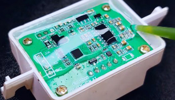 【有機矽灌封膠】的固化原理、過（guò）程及關鍵因素